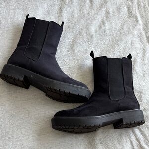 Time and Tru Black Ankle Boots